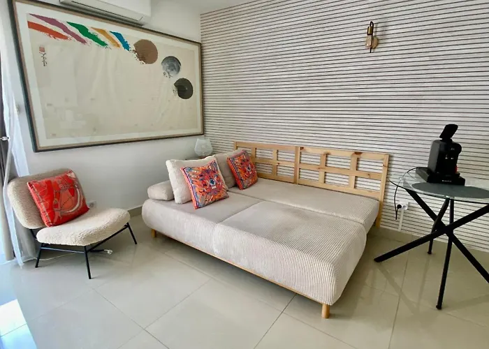 3 Pieces- Vieux Port- Terrasse - Parking Possible